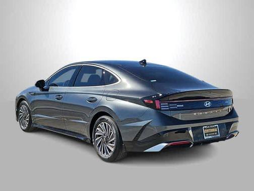 2026 Hyundai SONATA Hybrid SE