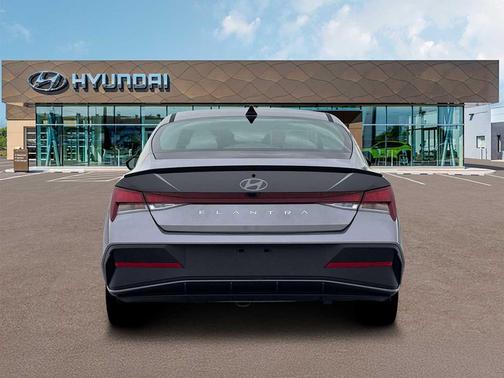 2026 Hyundai ELANTRA Sport