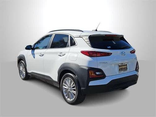 2021 Hyundai KONA SEL