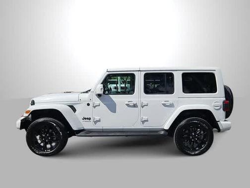 Bright White Clearcoat 2022 Jeep Wrangler Unlimited High Altitude 4x4