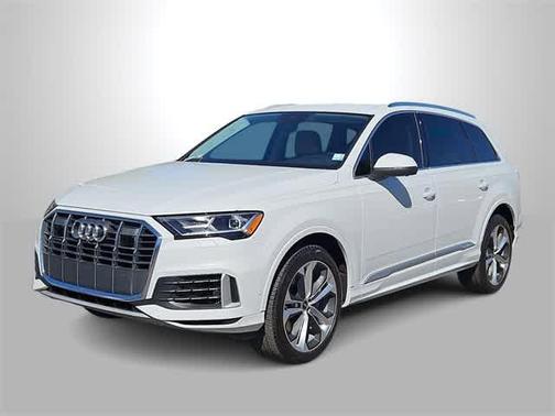 2022 Audi Q7 55 Premium Plus