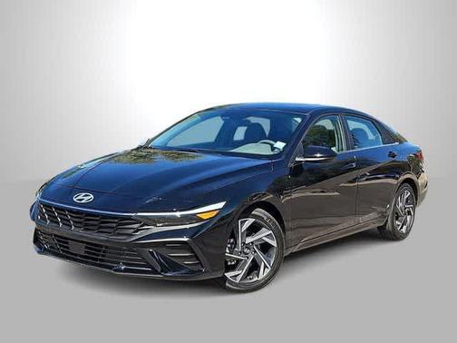 2025 Hyundai ELANTRA SEL
