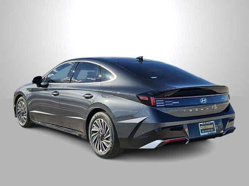 2025 Hyundai SONATA Hybrid Limited