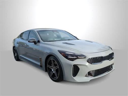 2022 Kia Stinger GT-Line