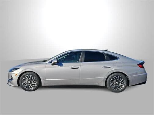 2023 Hyundai SONATA Hybrid Limited