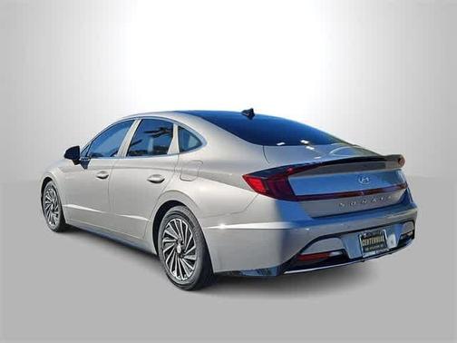 2023 Hyundai SONATA Hybrid Limited