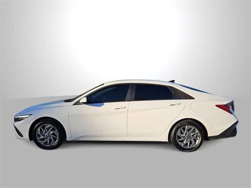 2025 Hyundai ELANTRA HEV Blue