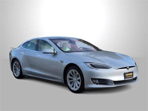 2017 Tesla Model S 90D