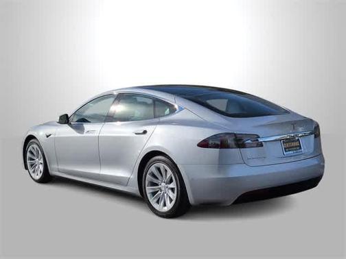 2017 Tesla Model S 90D