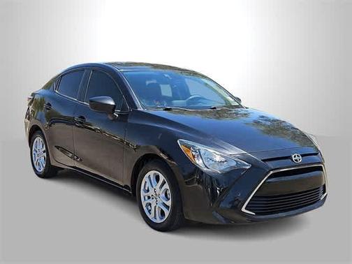 2016 Scion iA Base (A6)