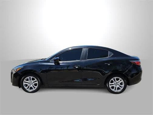 2016 Scion iA Base (A6)