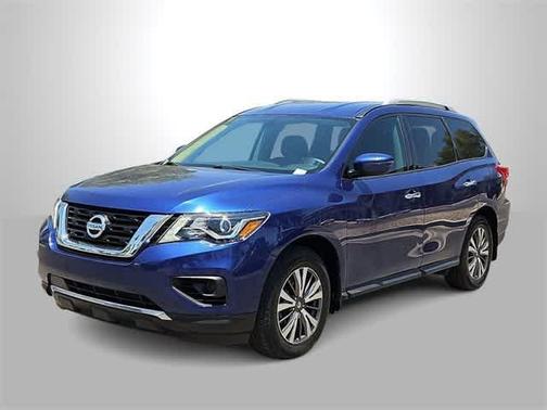 2017 Nissan Pathfinder S