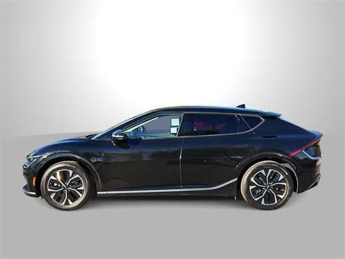 2023 Kia EV6 Wind