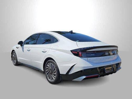 2025 Hyundai SONATA Hybrid Limited