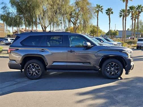 2024 Toyota Sequoia Platinum