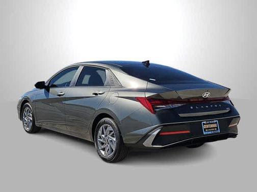 2025 Hyundai ELANTRA HEV Blue