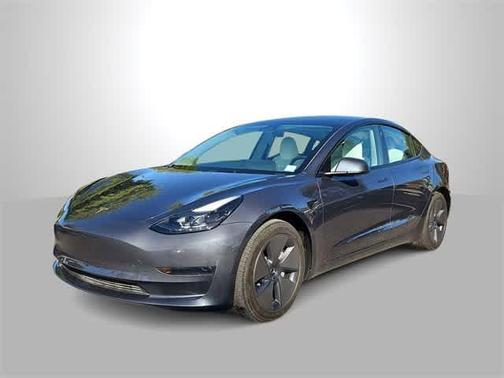 2023 Tesla Model 3 Standard Range