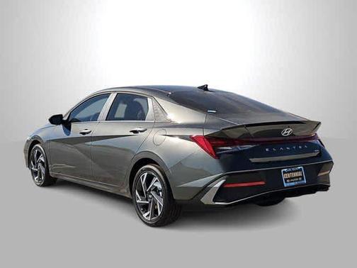 2025 Hyundai ELANTRA HEV SEL Sport