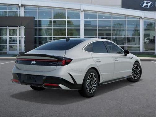 2025 Hyundai SONATA Hybrid Limited