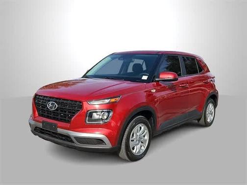 2024 Hyundai VENUE SE