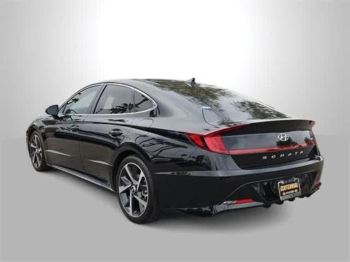 2022 Hyundai SONATA SEL Plus