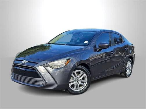 2017 Toyota Yaris iA Base