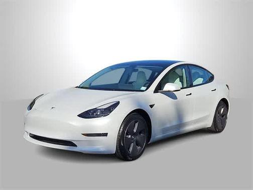 2023 Tesla Model 3 Standard Range