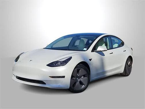 2023 Tesla Model 3 Standard Range