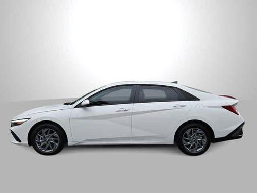 2026 Hyundai ELANTRA HEV Blue