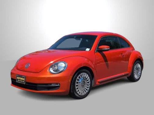 Habanero Orange Metallic 2016 Volkswagen Beetle 1.8T SE