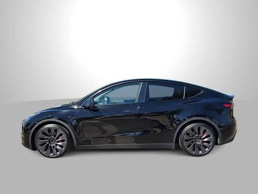 Solid Black 2022 Tesla Model Y Performance Dual Motor All-Wheel Drive
