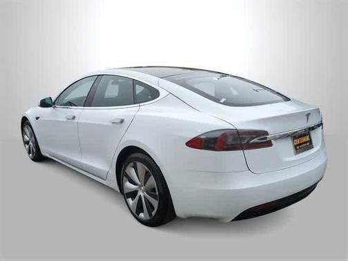 2021 Tesla Model S Long Range