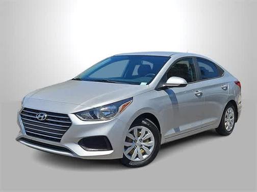 2019 Hyundai Accent SE