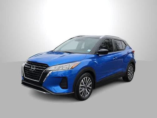 Electric Blue/Super Black 2022 Nissan Kicks SV
