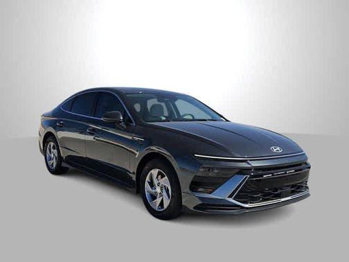 Nocturne Grey 2026 Hyundai SONATA SE