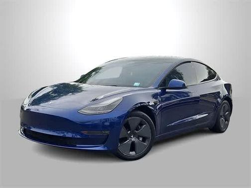 2022 Tesla Model 3 Long Range
