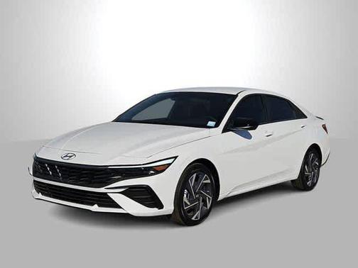 2025 Hyundai ELANTRA HEV SEL Sport