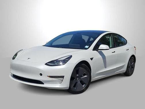 Pearl White Multi-Coat 2021 Tesla Model 3 Long Range