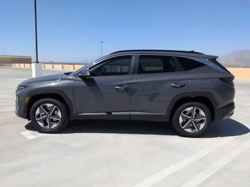 Ecotronic Gray 2026 Hyundai TUCSON SEL Premium