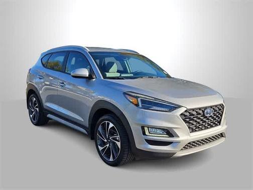2020 Hyundai TUCSON Sport