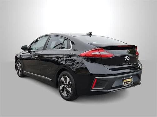 2019 Hyundai IONIQ Hybrid SEL