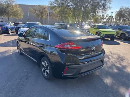 2019 Hyundai IONIQ Hybrid SEL