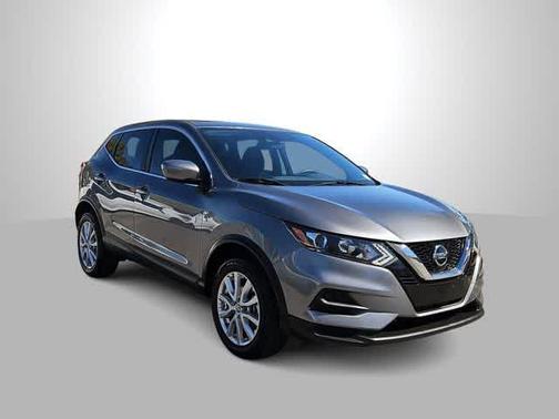 2022 Nissan Rogue Sport S