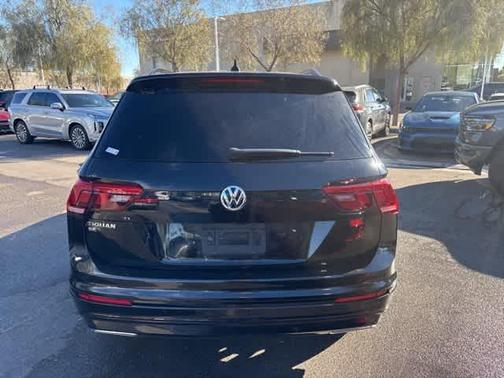 2020 Volkswagen Tiguan 2.0T SE R-Line Black