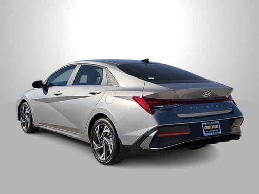 2025 Hyundai ELANTRA HEV Limited