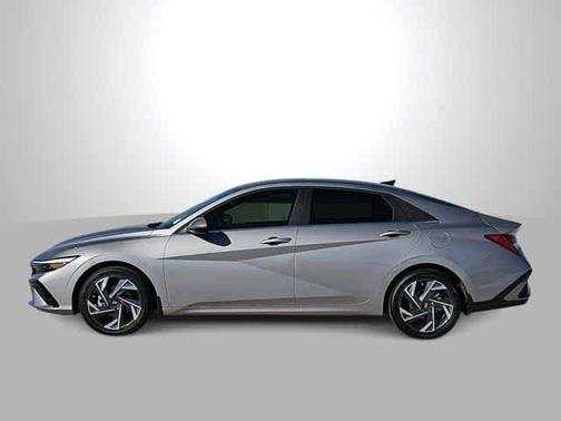 2025 Hyundai ELANTRA HEV Limited