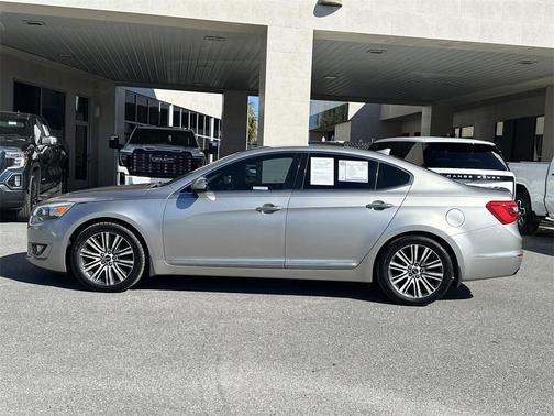 2014 Kia Cadenza Premium