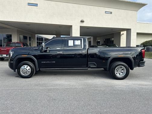 2025 GMC Sierra 3500 Denali Ultimate