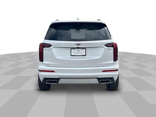 2025 Cadillac XT6 Premium Luxury AWD