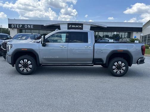 2025 GMC Sierra 2500 Denali